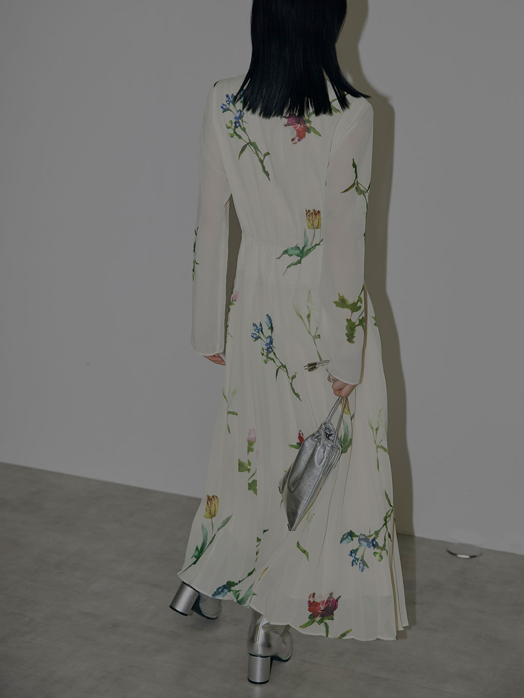 緑林シリーズ 【Ameri VINTAGE】SOFIA PLEATS DRESS ホワイト - 通販