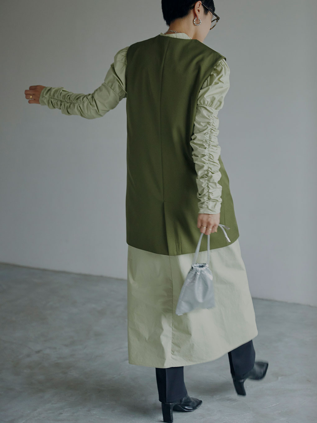 お値下げ中AMERI CURVE LINE VESTSET SHIRTDRESS | canoprint.com